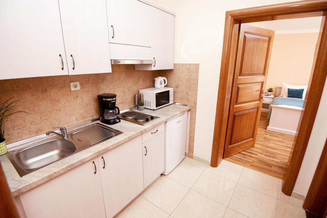 San Marian Apartments بودْسْتغانا المظهر الخارجي الصورة