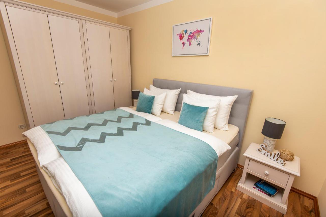 San Marian Apartments بودْسْتغانا الغرفة الصورة