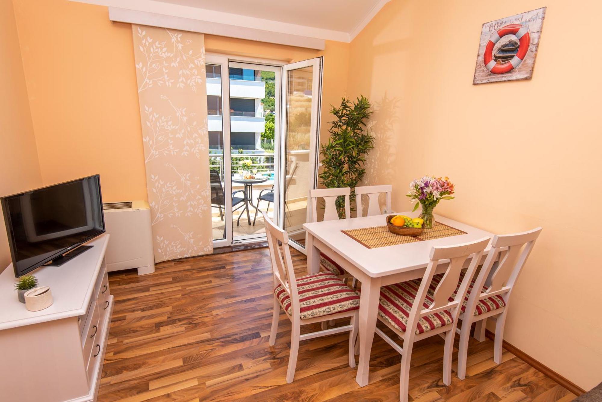San Marian Apartments بودْسْتغانا الغرفة الصورة