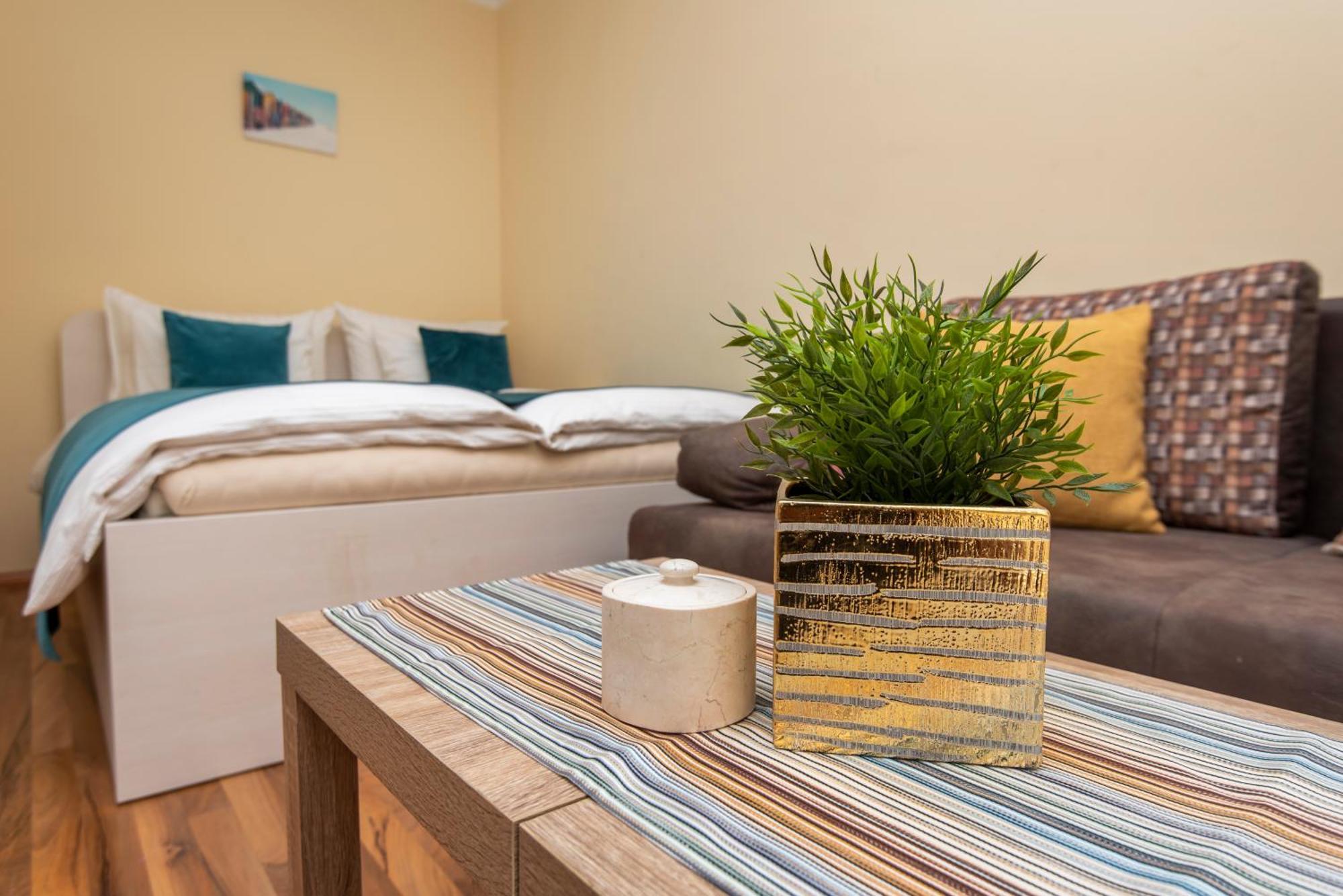 San Marian Apartments بودْسْتغانا الغرفة الصورة