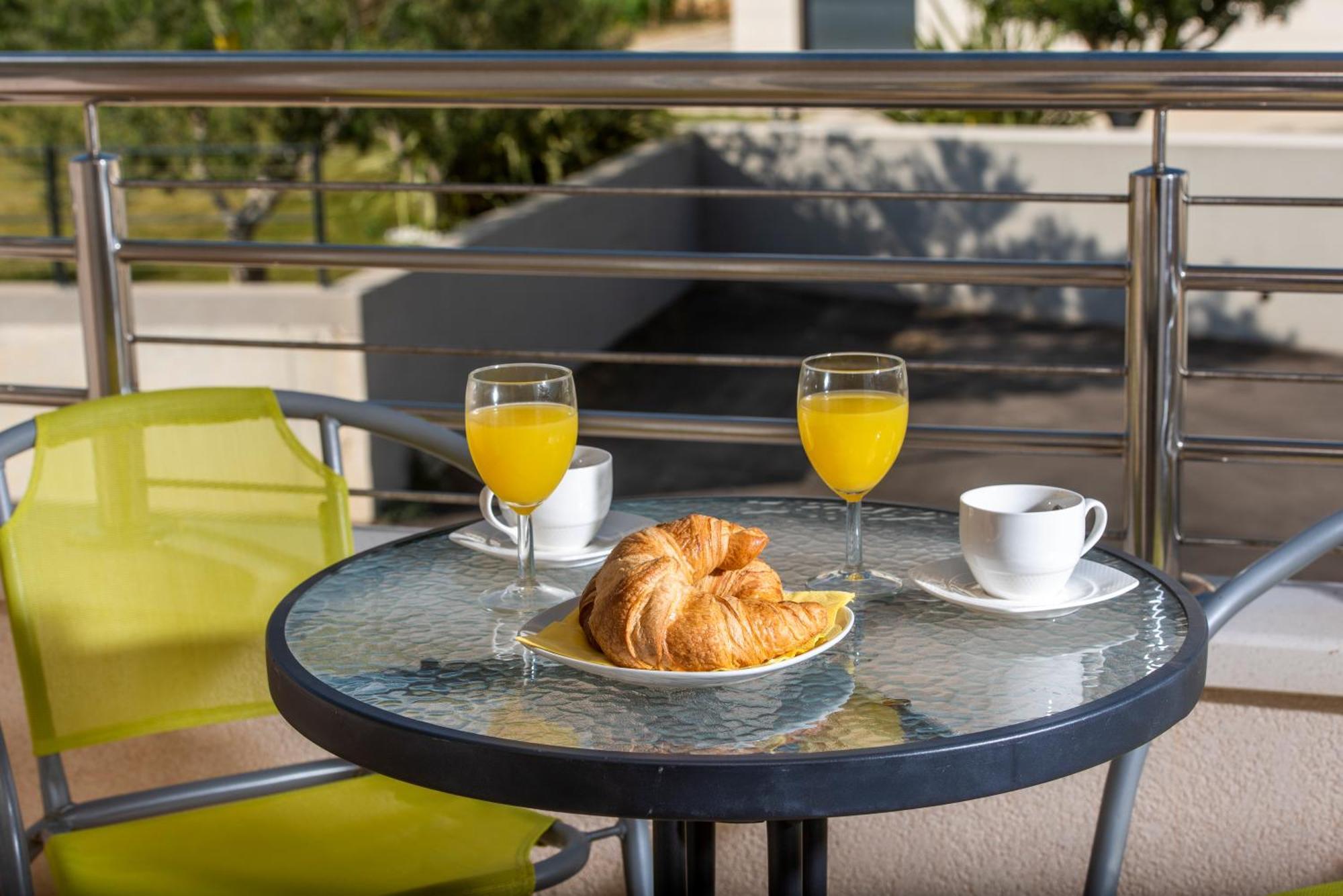 San Marian Apartments بودْسْتغانا الغرفة الصورة