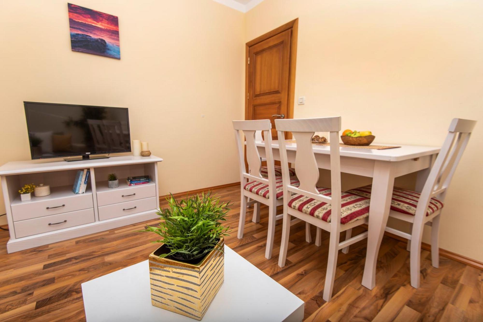 San Marian Apartments بودْسْتغانا الغرفة الصورة